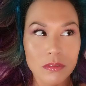 Meet your Posher, Mindy